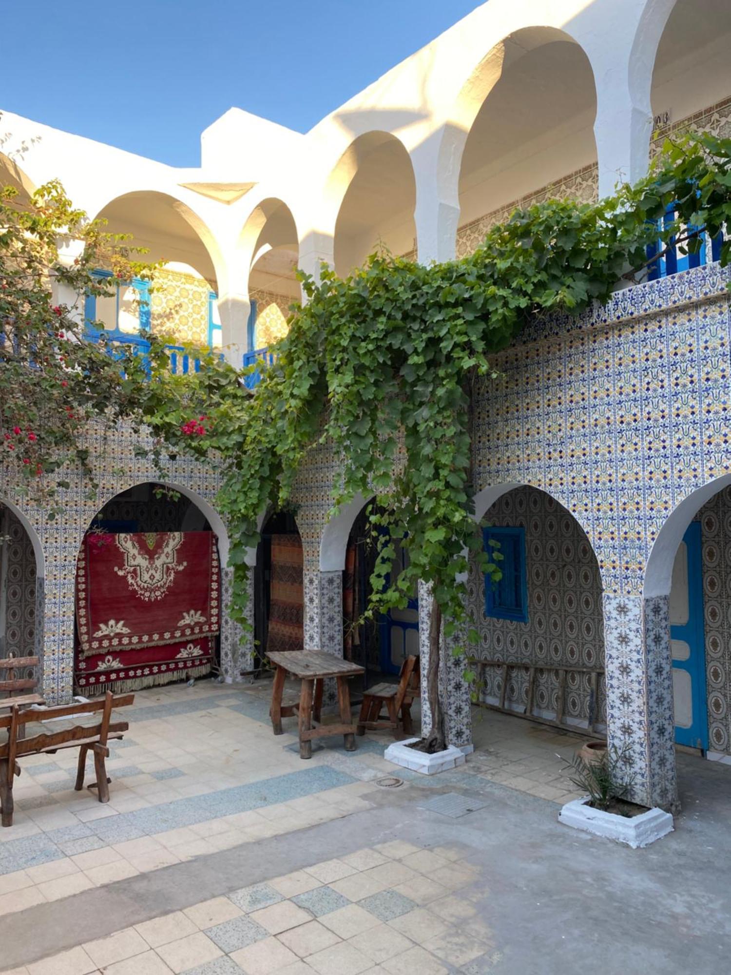 Hotel Sindbad Houmt El Souk Exterior foto